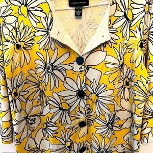 CABLE and gauge 3/4 sleeve floral button down cardigan S L